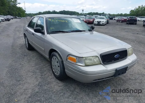 2011 Ford Crown Victoria Police Interceptor z USA, uszkodzony, nr VIN 2FABP7BV4BX160138